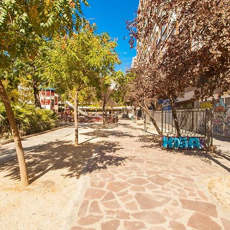 Apartamento Guernica Luxury Duplex - Location, Light, And Art Madrid Exterior foto