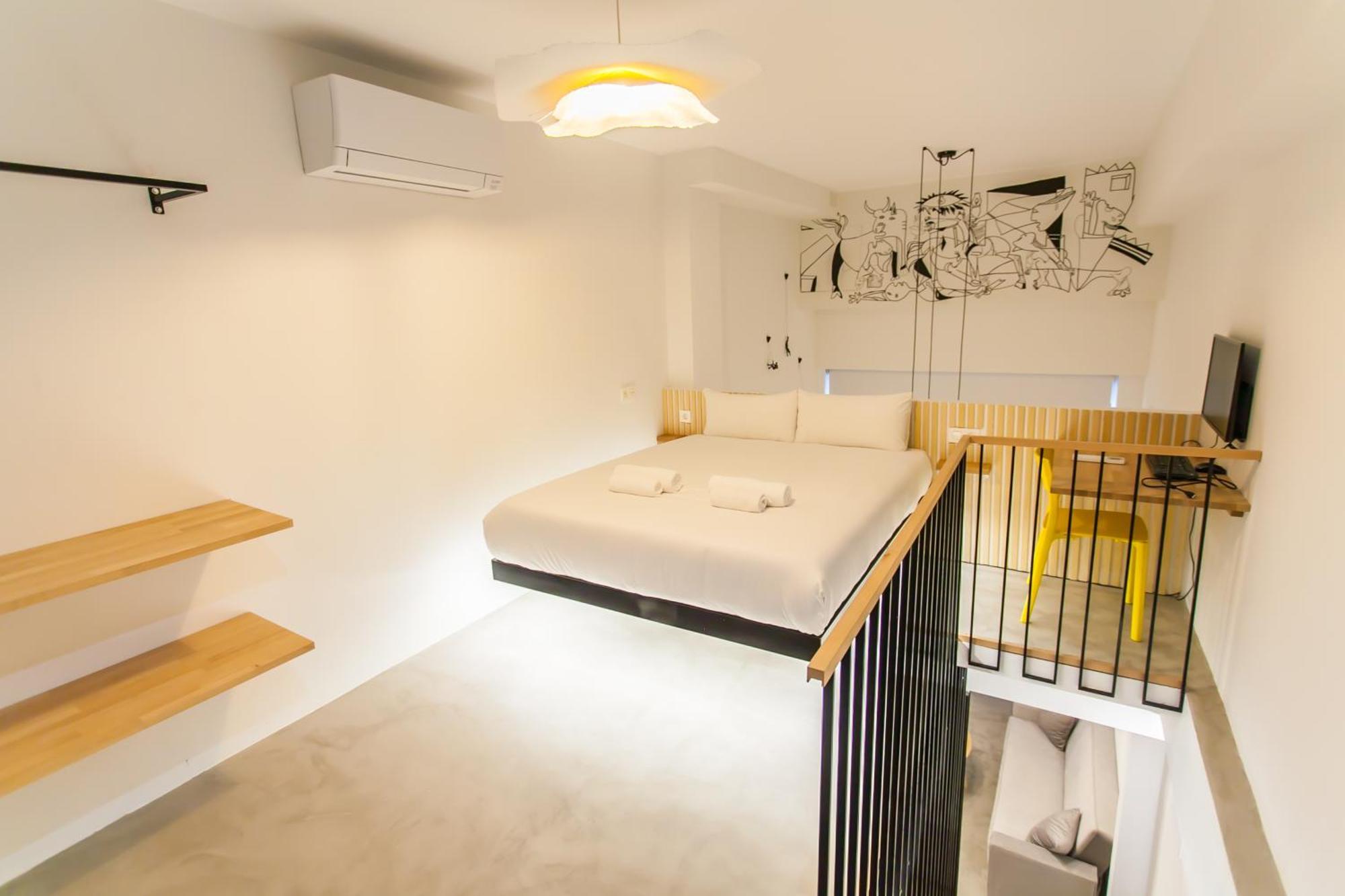 Apartamento Guernica Luxury Duplex - Location, Light, And Art Madrid Exterior foto