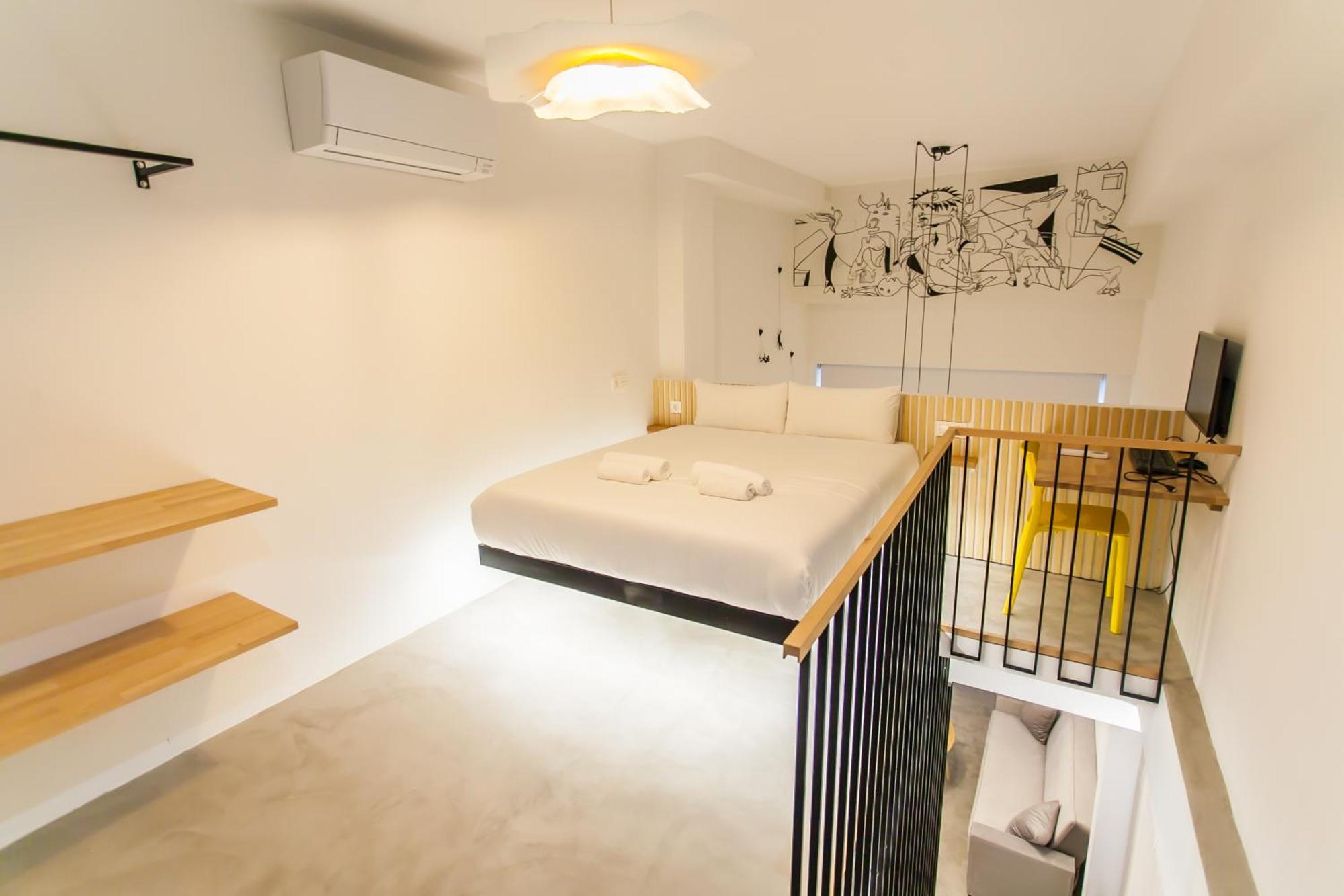 Apartamento Guernica Luxury Duplex - Location, Light, And Art Madrid Exterior foto