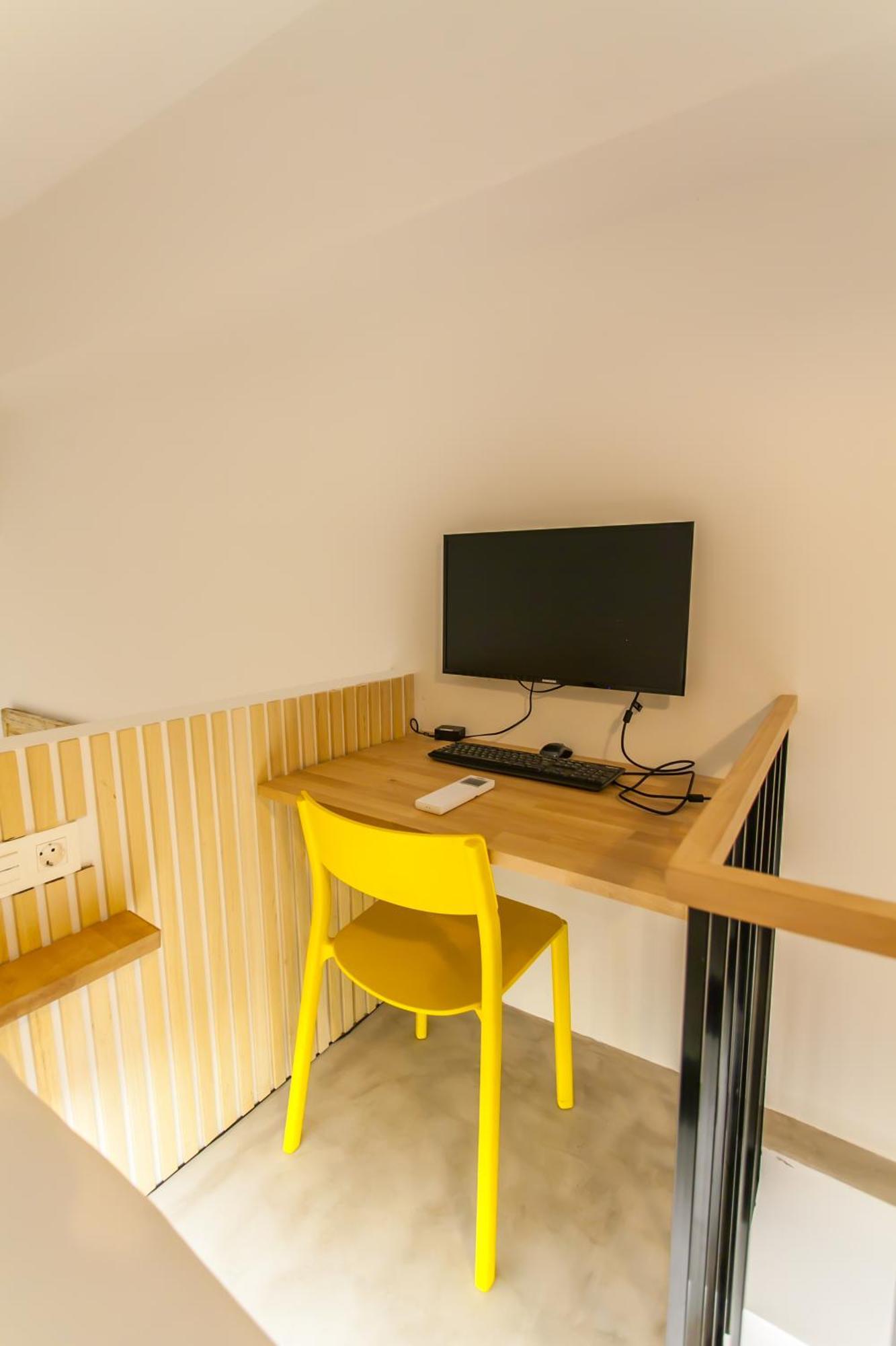 Apartamento Guernica Luxury Duplex - Location, Light, And Art Madrid Exterior foto