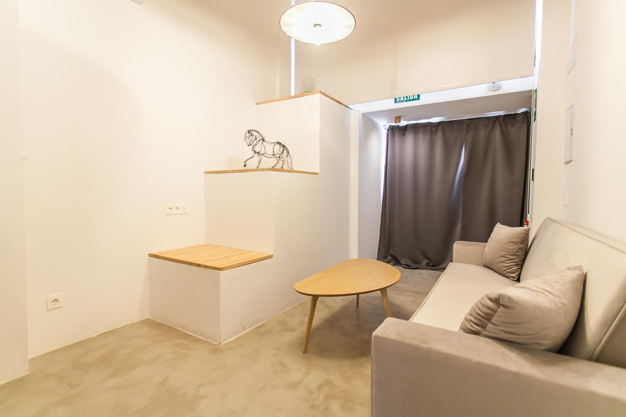 Apartamento Guernica Luxury Duplex - Location, Light, And Art Madrid Exterior foto