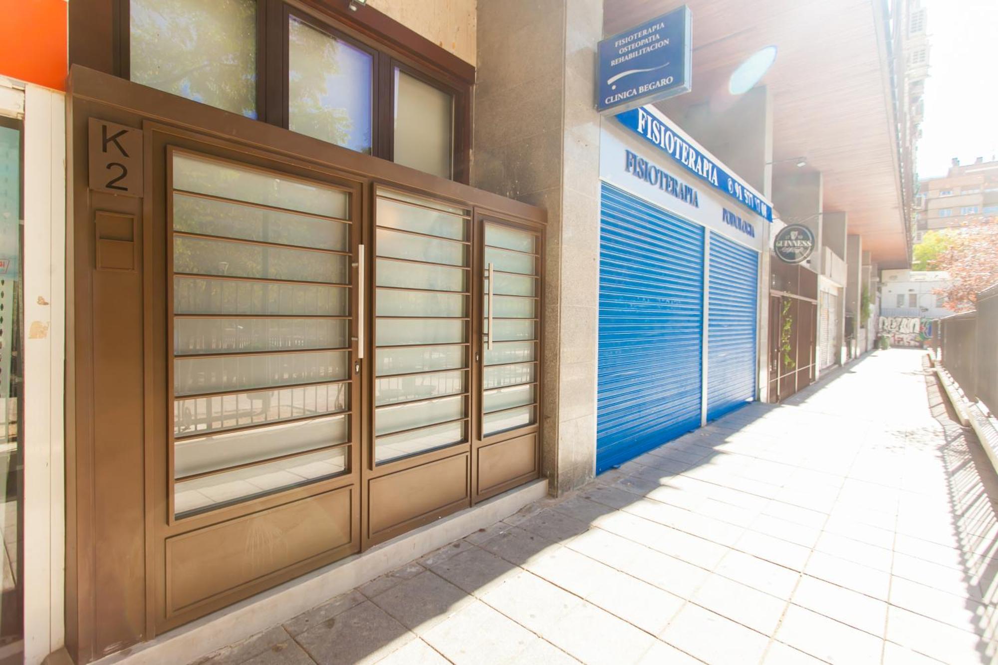 Apartamento Guernica Luxury Duplex - Location, Light, And Art Madrid Exterior foto